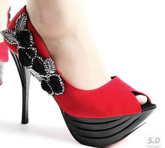 کفش مجلسی دخترانه | جدیدترین مدلهای کفش مجلسی دخترانه | کفش مجلسی زنانه | کفش مجلسی | مدل کفش دخترانه | شیک ترین مدلهای کفش مجلسی دخترانه | خرید اینترنتی کفش مجلسی دخترانه | آریا فان